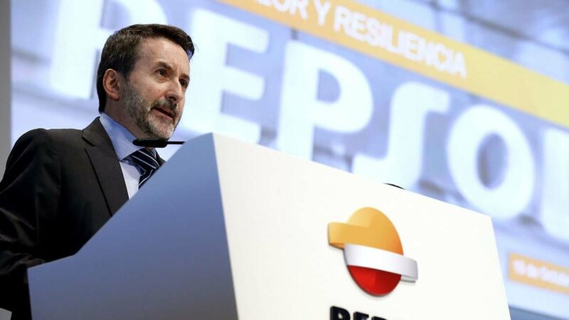 Repsol acusa a Iberdrola de intentar limitar la competencia en electricidad