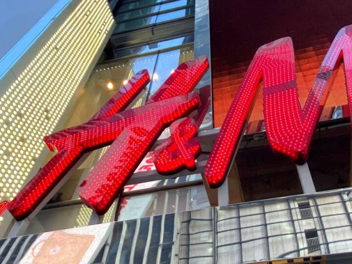 H&M pierde fuelle ante Inditex: gana un 2% menos y cierra más de 300 tiendas