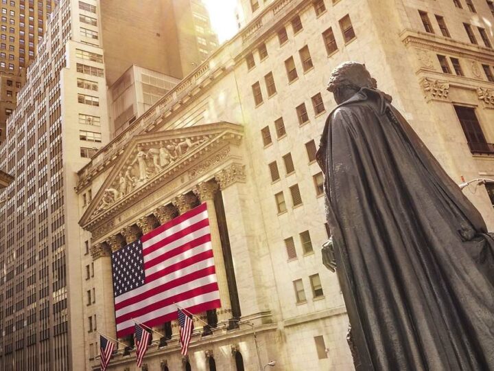 Wall Street se frena tras lograr gran parte de la subida esperada para 2024